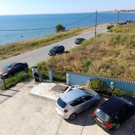 Nasty Apartament Костінешть Екстер'єр фото
